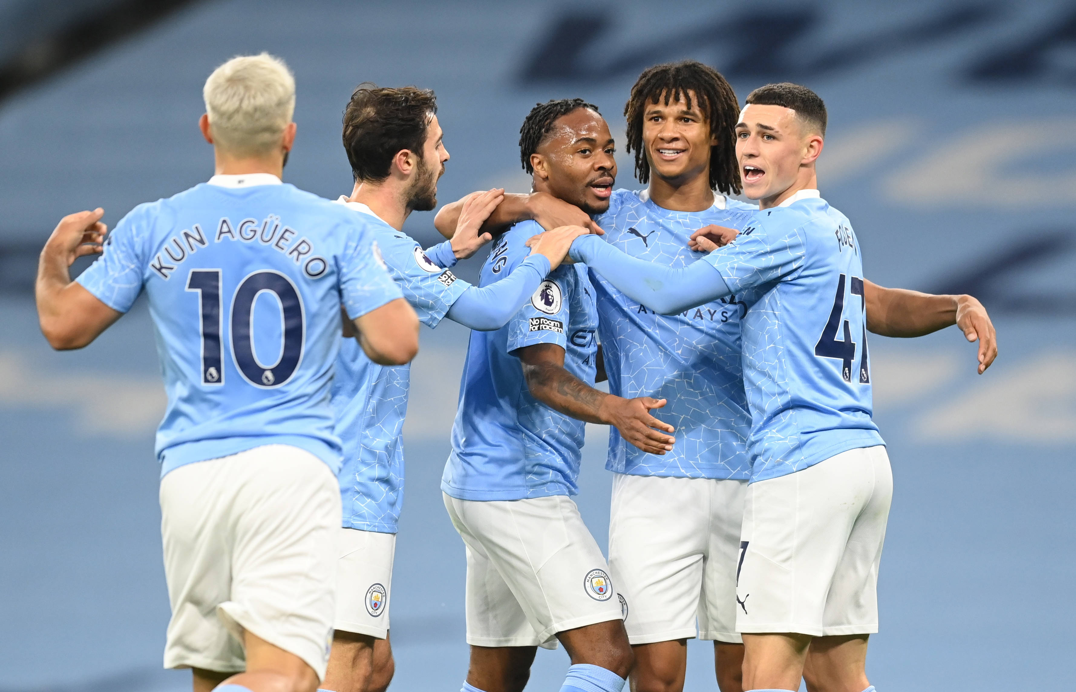 热闻｜达洛特破门，曼联1-1平西汉姆联反超利物浦升英超第八（达洛特建功，曼联1-1战平西汉姆，超越利物浦升至英超第八）