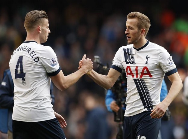 他的跑位太聪明了（他的无球跑动充满智慧）