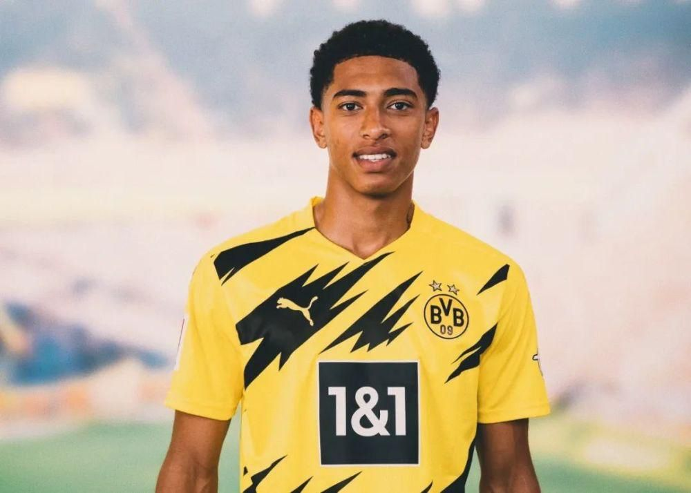 佩杜拉：尤文冬窗想补强中场、右后卫、中卫，已瞄准多名球员（佩杜拉：尤文冬窗锁定多名引援目标，重点补强中场、右后卫与中卫）