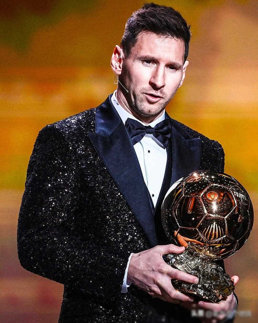 意足协主席：为世界杯附加赛推迟或暂停意甲并非可行选项（意大利足协主席：为世界杯附加赛推迟或中止意甲不现实）