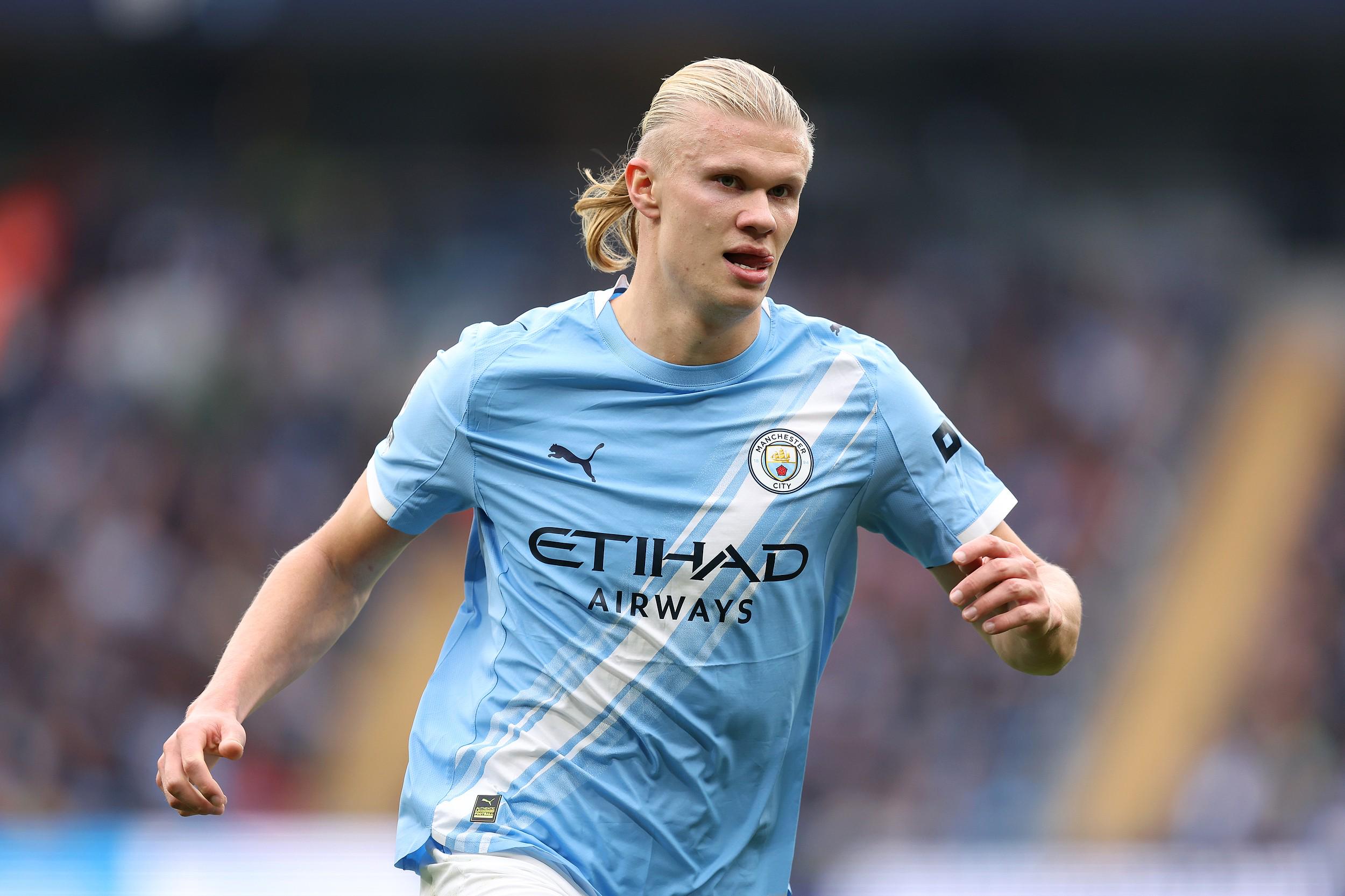 两人传接球，第三人要动 国际米兰这场比赛中有大量的“第三人动” 战术视角（战术视角：国际米兰此役大量运用两人传递引出的第三人跑动）