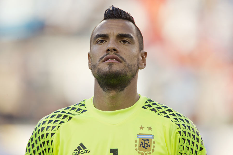 官方：尼科战皇家奥维耶多的一条龙破门当选西甲11月最佳进球（官宣：尼科对皇家奥维耶多的长途奔袭破门当选西甲11月最佳进球）