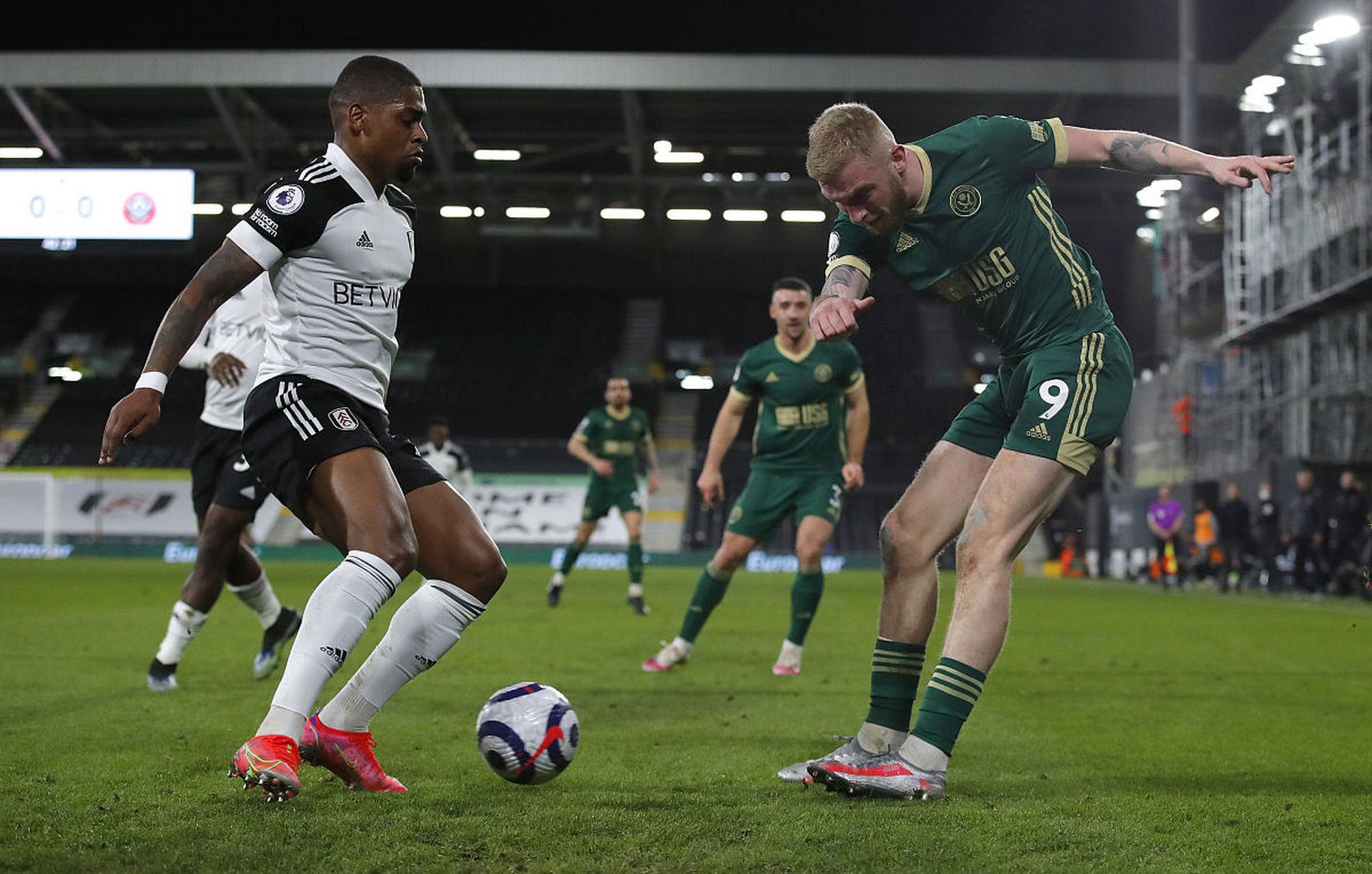 普利西奇成为英雄，AC米兰逆转都灵，重返意甲榜首（普利西奇成关键先生，AC米兰逆转都灵，重登意甲榜首）