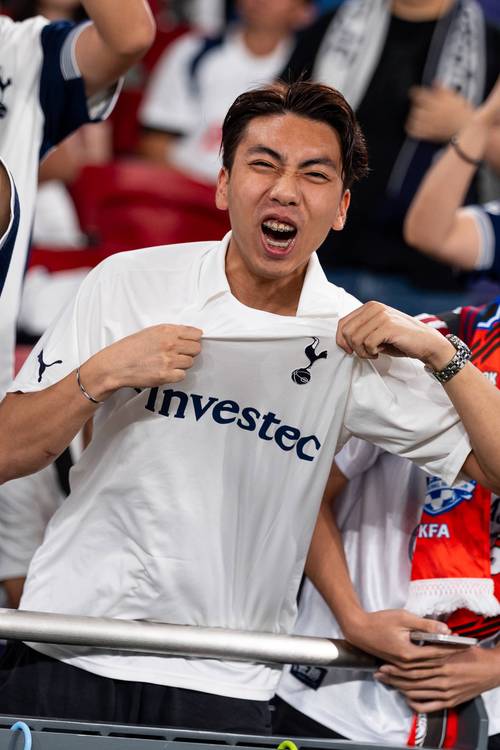 拉波尔塔：不惊讶哈维给丰特站台；老佛爷是个体面人，宠辱不惊（拉波尔塔：哈维力挺丰特不意外；弗洛伦蒂诺为人体面、处变不惊）